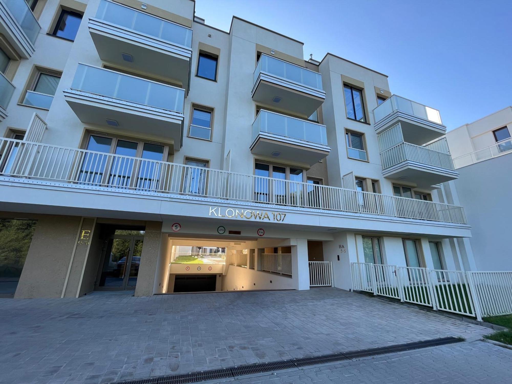 Apartament Nova Klonova Porto Kielce Dış mekan fotoğraf